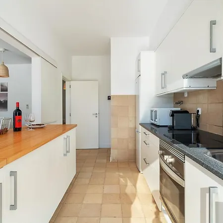 Villa Host Wise - Serene Spacious House - Swimming Pool & Garden Olhos de Agua (Albufeira)