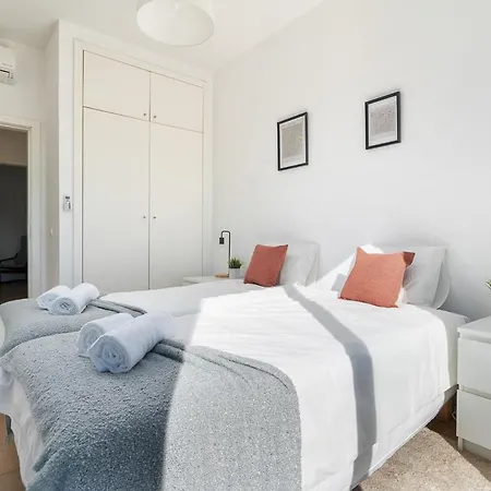 فيلة Host Wise - Serene Spacious House - Swimming Pool & Garden *