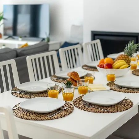 Host Wise - Serene Spacious House - Swimming Pool & Garden Villa Olhos de Agua (Albufeira)