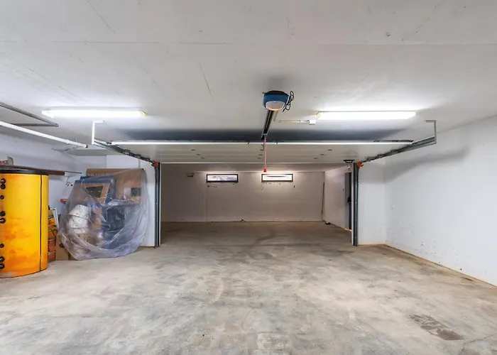 Host Wise - Serene Spacious House - Swimming Pool & Garden 빌라 올류스 데 아구아